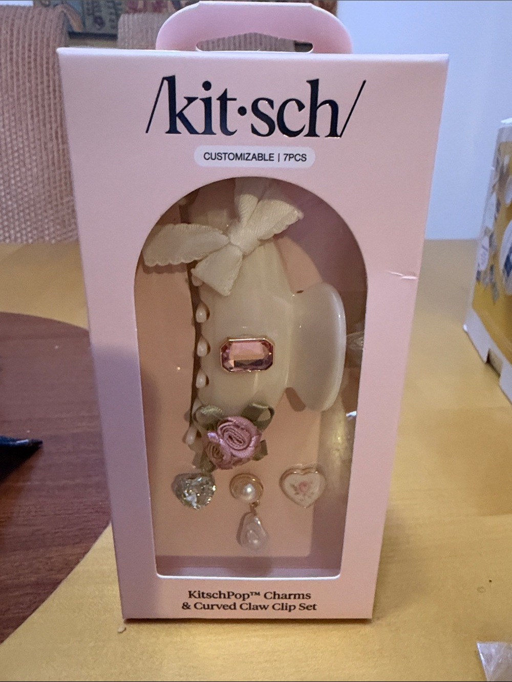 KitschPop curved claw clip and charms set